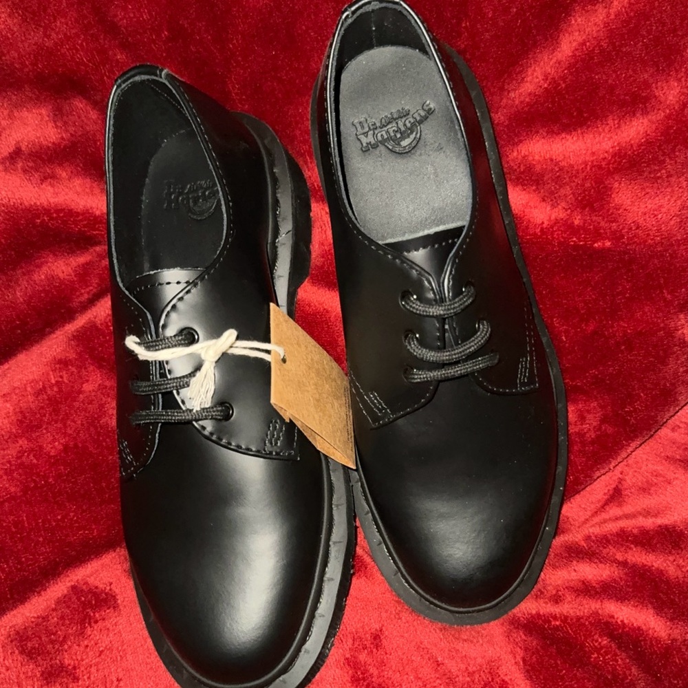 Women’s dr martens 1461 mono smooth leather